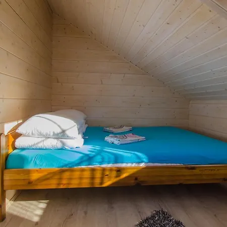 Domki W Brzozowym Siedlisku Mazury * Lawki